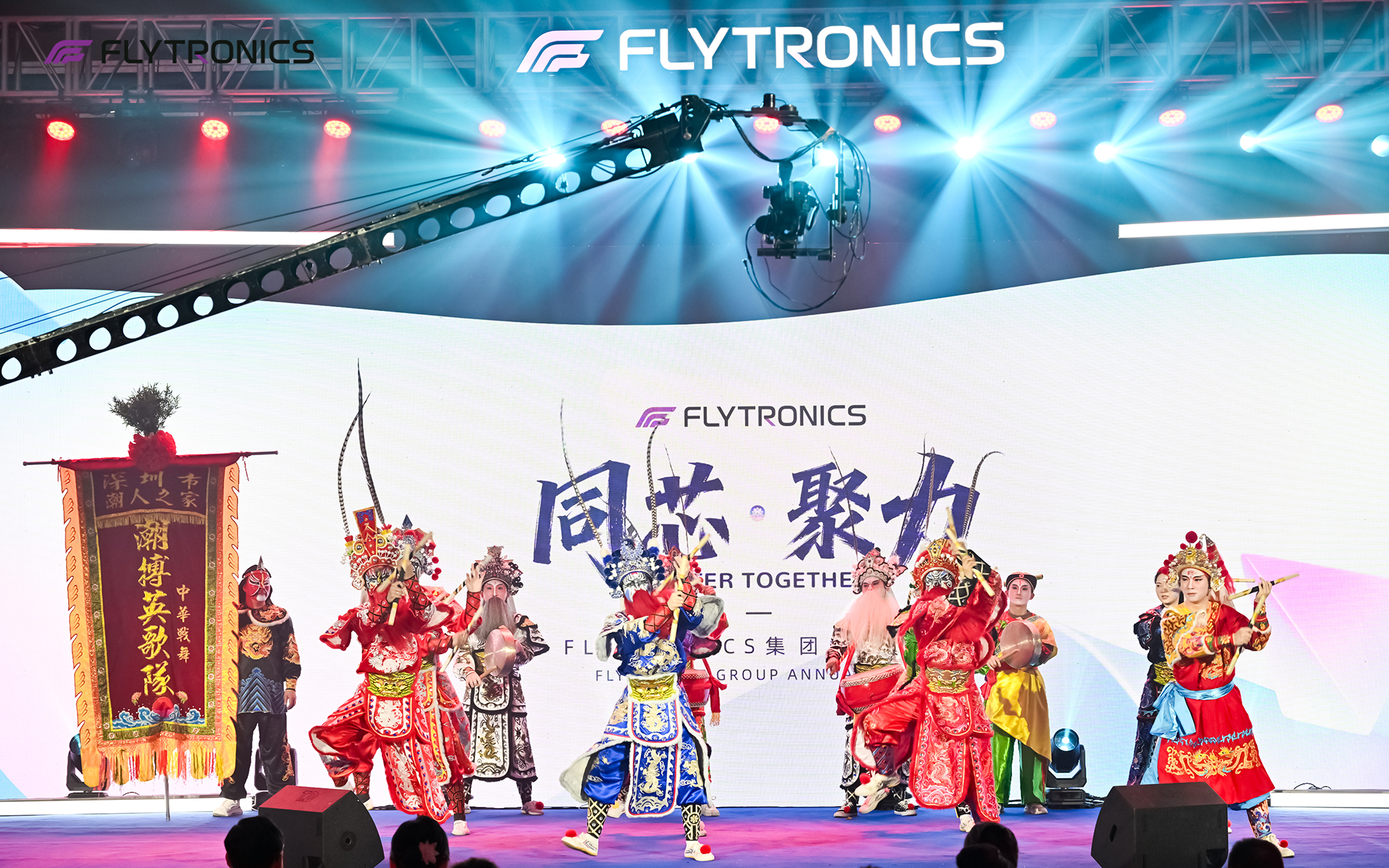 CM1_1184-opq4323312967.jpg CM1_1184-opq4323312967.jpg